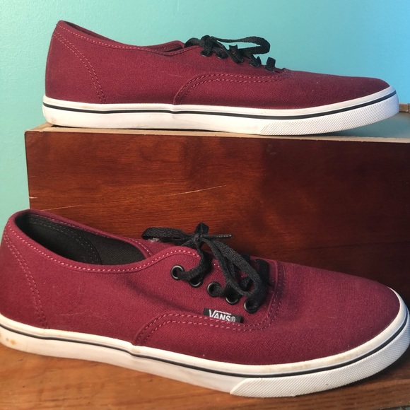 vans off the wall maroon